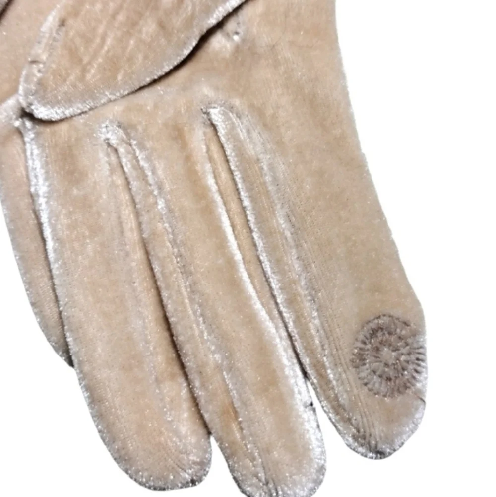 LOF smart gloves